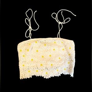Forever 21 Daisy Crochet Crop Top NWOT